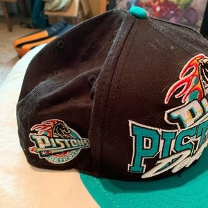 Detroit Pistons New ERA snap back hat